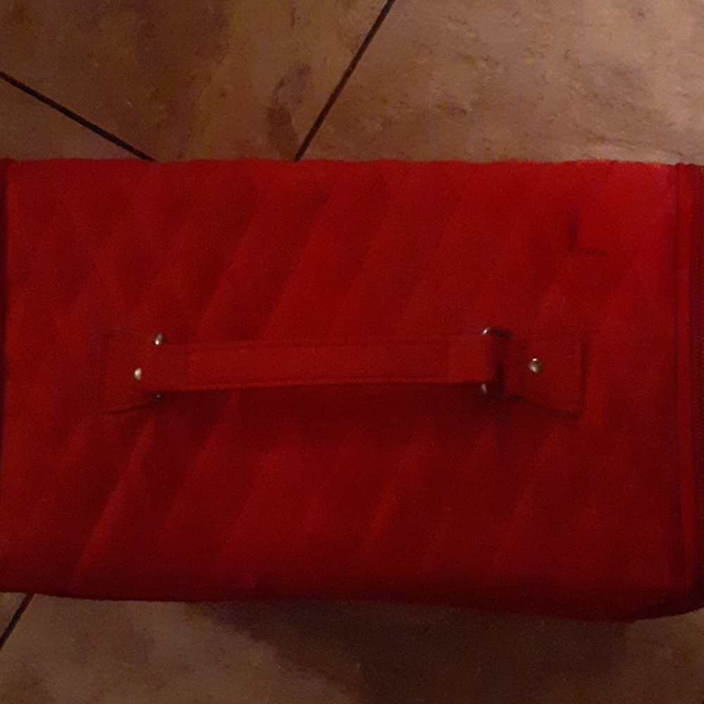 Cosmetic case - Picture 3 of 3